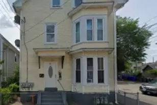 27 Diamond St, Providence, RI 02907 - Photo 1