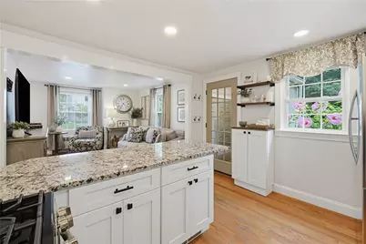 7 Whipple Avenue, Barrington, RI 02806 - Photo 7