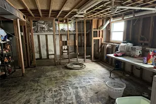 123 Wampanoag Rd, Warwick, RI 02818 - Photo 19