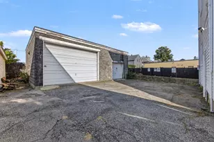 1172 N Main St, Providence, RI 02904 - Photo 43