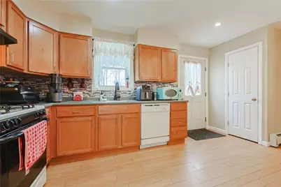 88 Barton Street #6, Pawtucket, RI 02860 - Photo 43
