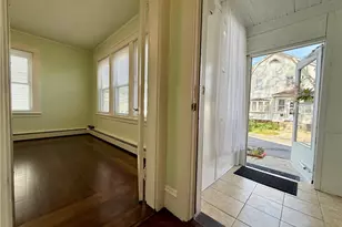 44 Georgia Ave, Providence, RI 02905 - Photo 7