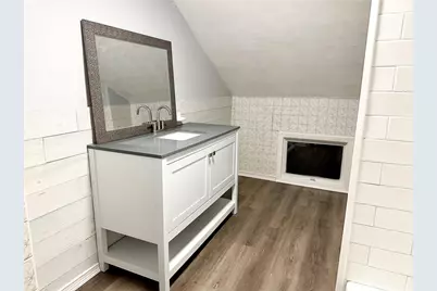 806 Main Street, West Warwick, RI 02893 - Photo 13