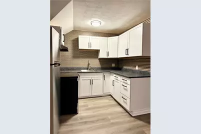 806 Main Street, West Warwick, RI 02893 - Photo 3