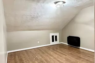 806 Main St, West Warwick, RI 02893 - Photo 27