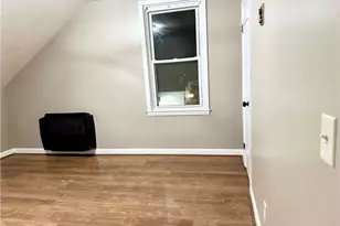 806 Main St, West Warwick, RI 02893 - Photo 25