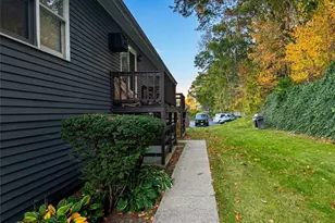 319 Privilege St, Woonsocket, RI 02895 - Photo 17