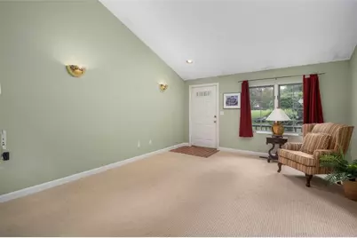 24 White Birch Court, North Kingstown, RI 02852 - Photo 5
