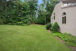 24 White Birch Ct, North Kingstown, RI 02852 - Photo 31