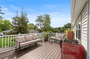 8 Elmhurst Dr, Smithfield, RI 02828 - Photo 37