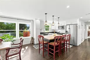 8 Elmhurst Dr, Smithfield, RI 02828 - Photo 7