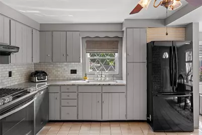294 Washington Street, West Warwick, RI 02893 - Photo 15