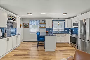 162 E View Ave, Cranston, RI 02920 - Photo 3