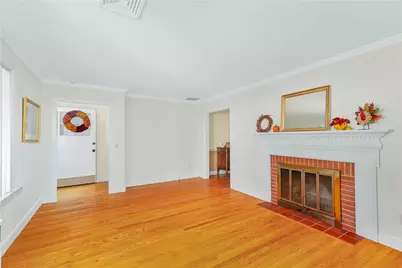 30 Marshall Way, East Providence, RI 02916 - Photo 5