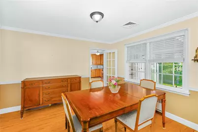 30 Marshall Way, East Providence, RI 02916 - Photo 9