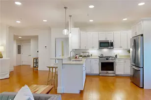 1404 S County Trl, East Greenwich, RI 02818 - Photo 15