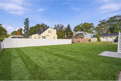 36 Vineyard Avenue, Cumberland, RI 02864 - Photo 37