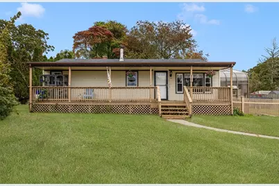 1034 Stafford Road, Tiverton, RI 02878 - Photo 3