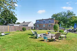 333 Maple St, Warwick, RI 02888 - Photo 15