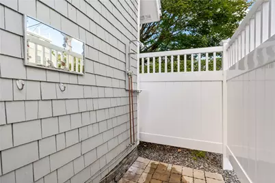 18 Warren Avenue, Middletown, RI 02840 - Photo 29