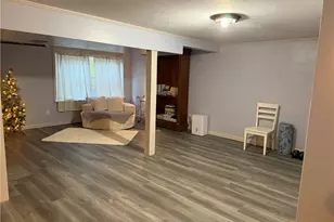 97 Keeley Ave, Warwick, RI 02886 - Photo 7