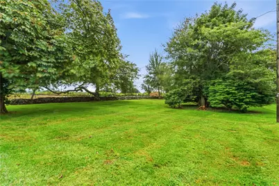 305 Turner Road, Middletown, RI 02842 - Photo 31