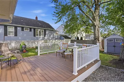 353 Massasoit Avenue, East Providence, RI 02914 - Photo 25