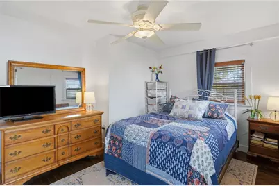 353 Massasoit Avenue, East Providence, RI 02914 - Photo 15