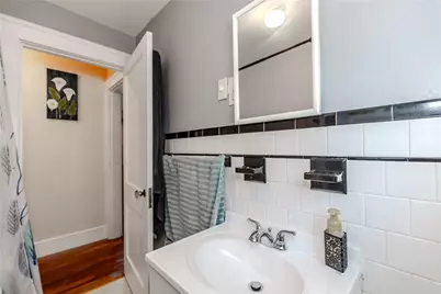 9 Chestnut Avenue, Cranston, RI 02910 - Photo 17