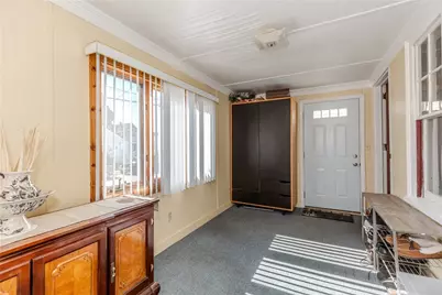 9 Chestnut Avenue, Cranston, RI 02910 - Photo 21