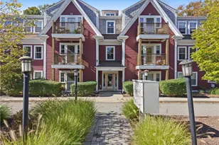 751 Metacom Ave, Bristol, RI 02809 - Photo 1