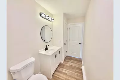 311 Woonasquatucket Avenue, North Providence, RI 02911 - Photo 9