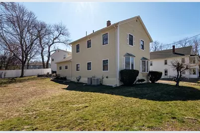 129 Simmonsville Avenue, Johnston, RI 02919 - Photo 23