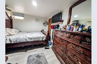 236 Vermont Avenue, Providence, RI 02905 - Photo 39