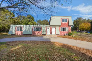 691 Dry Bridge Rd, North Kingstown, RI 02852 - Photo 1