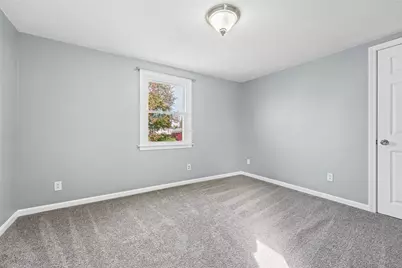 379 Dover Avenue, East Providence, RI 02914 - Photo 37