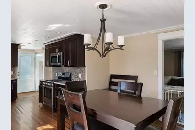 34 Spenstone Avenue, Cranston, RI 02910 - Photo 9