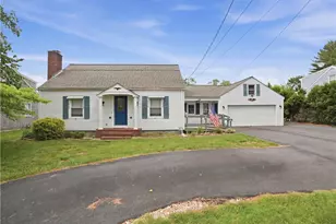 24 Seymour St, Warren, RI 02885 - Photo 1