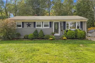 458 Field Hill Rd, Scituate, RI 02815 - Photo 1