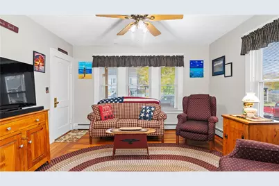 121 Andrews Street, Woonsocket, RI 02895 - Photo 5