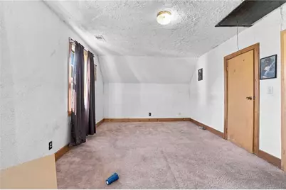 39 Hillwood Street, Providence, RI 02909 - Photo 17