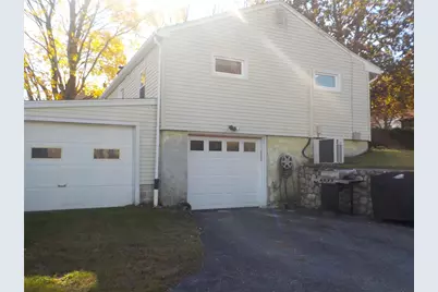 122 Fairfield Avenue, Woonsocket, RI 02895 - Photo 3