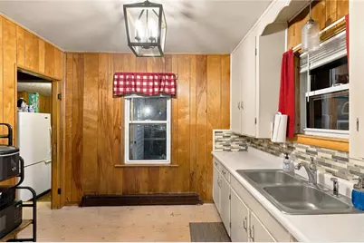 110 Cameron Street, Pawtucket, RI 02861 - Photo 11