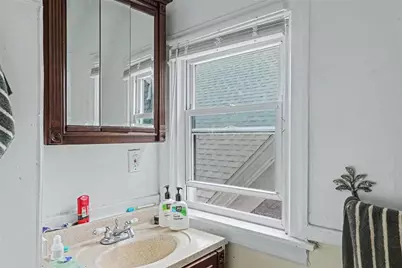 84 Doyle Avenue, Providence, RI 02906 - Photo 19