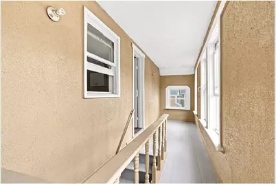 180 Ohio Avenue, Providence, RI 02905 - Photo 15