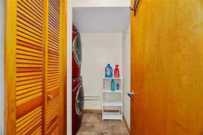 50 Pleasant Street, East Providence, RI 02916 - Photo 39