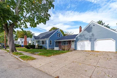 84 Elmcroft Avenue, Providence, RI 02909 - Photo 3