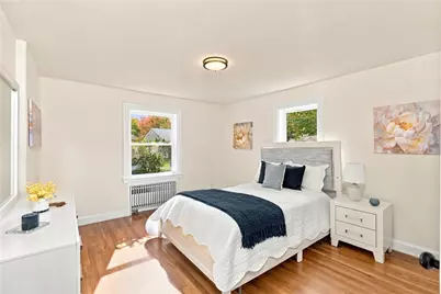 84 Elmcroft Avenue, Providence, RI 02909 - Photo 21