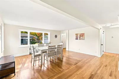 84 Elmcroft Avenue, Providence, RI 02909 - Photo 11