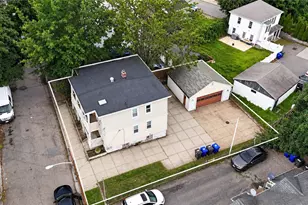 9 Octavia St, Providence, RI 02909 - Photo 1